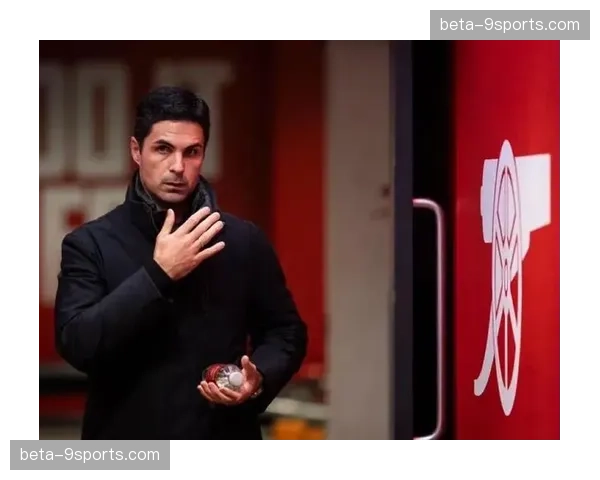 厄德高回撤参与防守 阿尔特塔攻守平衡调整见成效